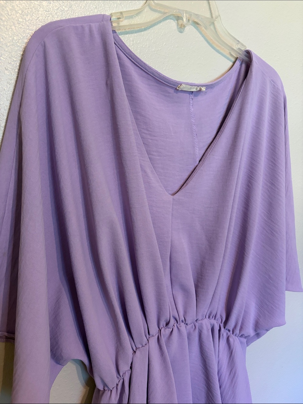 eesome Lavender Peplum V-Neck Women’s Blouse - Picture 2 of 6
